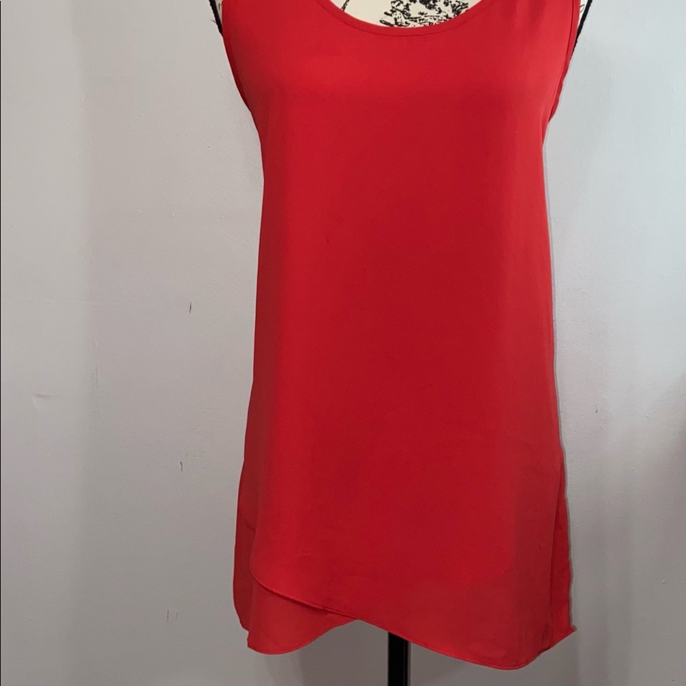 ✨ Pleione Sleeveless Blouse – Effortless Flowy Beauty ✨ - Picture 12 of 13